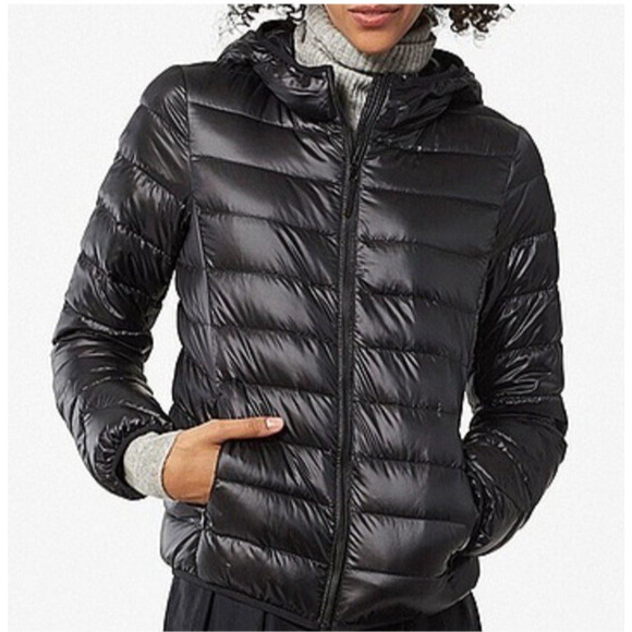 Uniqlo Ultra Light Down Puffer Hooded Jacket Womens XS Black Packable Gorpcore - Picture 1 of 11